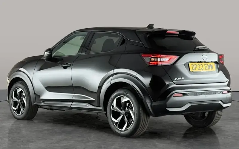 Used Nissan Juke N-Connecta 114 HP (83 kW) 2023 Black SUV
