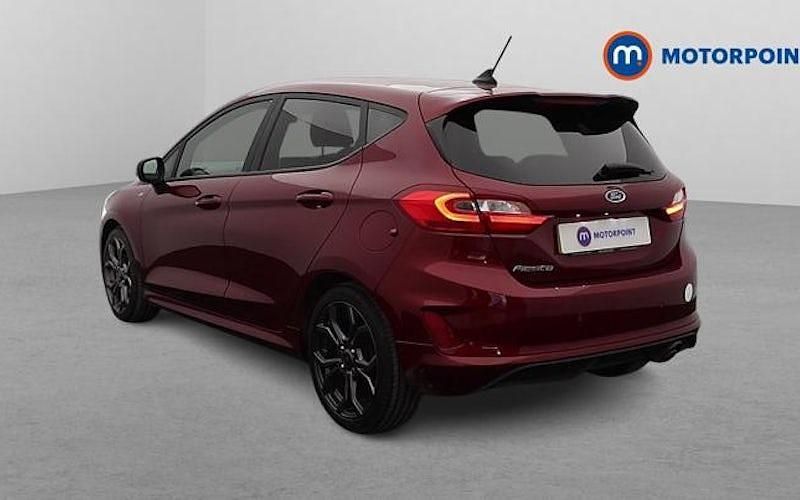 Used Ford Fiesta ST-Line 95 HP (69 kW) 2021 Red Hatchback