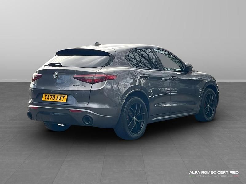 Used Alfa Romeo Stelvio Veloce 276 HP (202 kW) 2020 Grey SUV