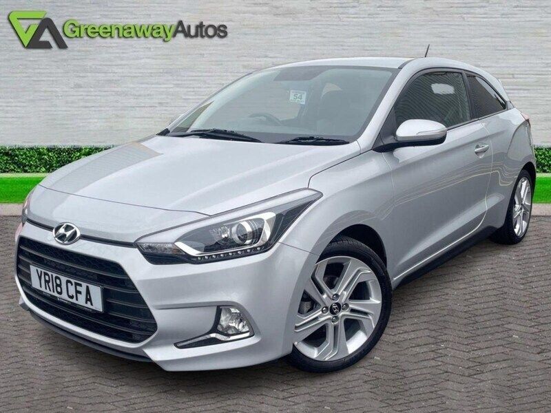 Silver Used 2018 Hyundai i20 Premium Coupe | £9,991 (Fair price) - Image 1/4