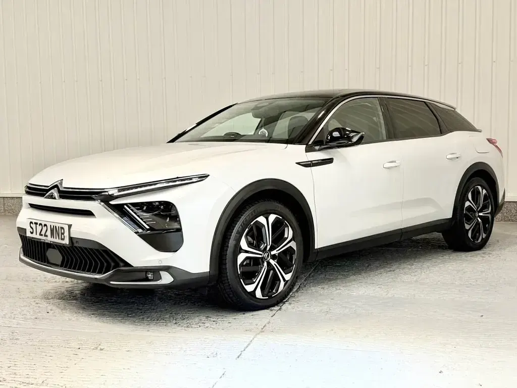 Used Citroën C5 X Shine 225 HP (165 kW) 2022 White Estate