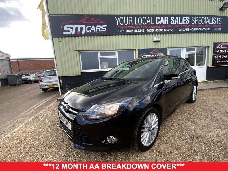 Black Used 2014 Ford Focus Titanium Hatchback | £4,450 (A bit pricey) - Image 1/4