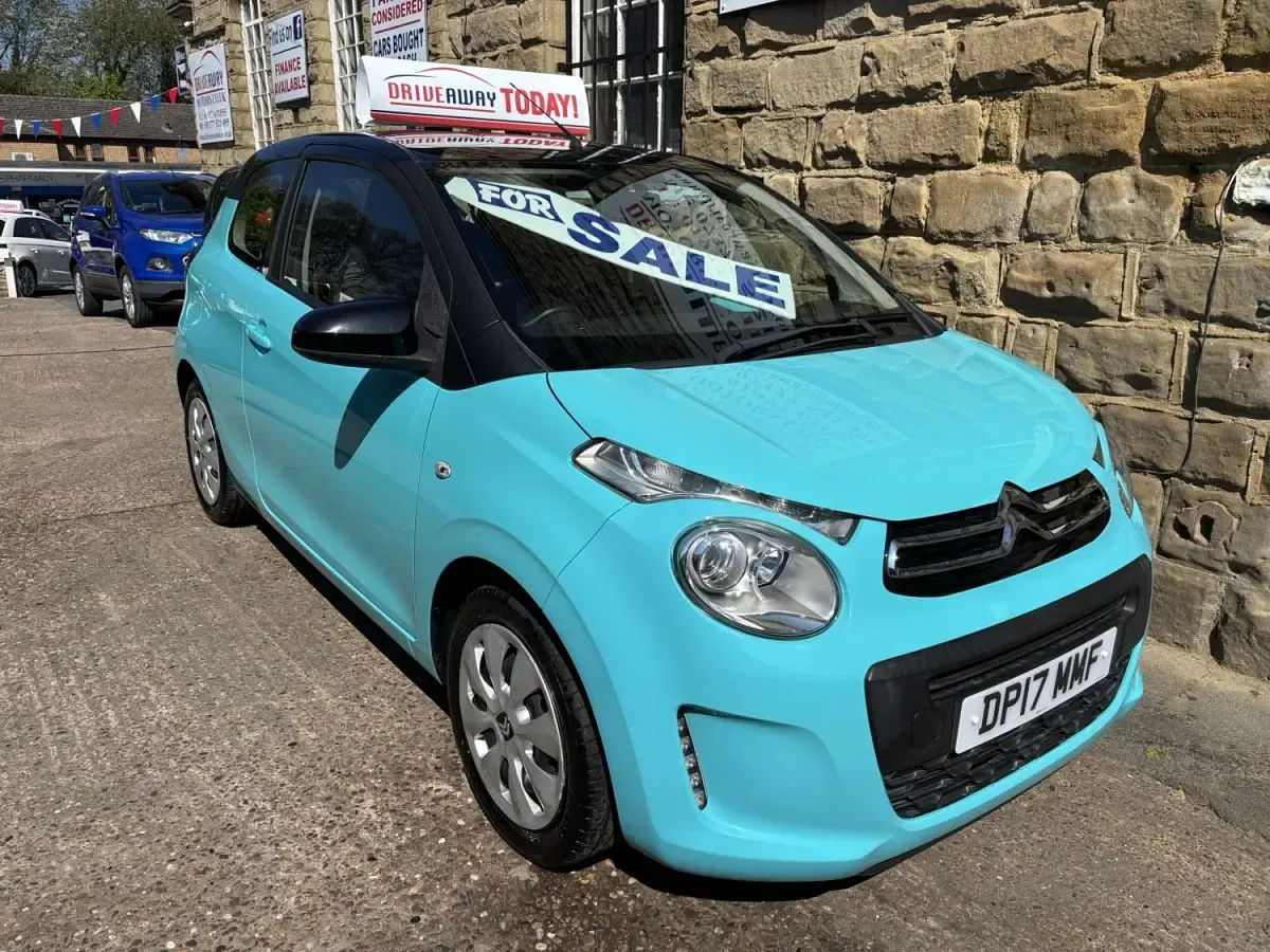 Usado Citroën C1 Feel 68 CV (50 kW) 2017 Azul Utilitario