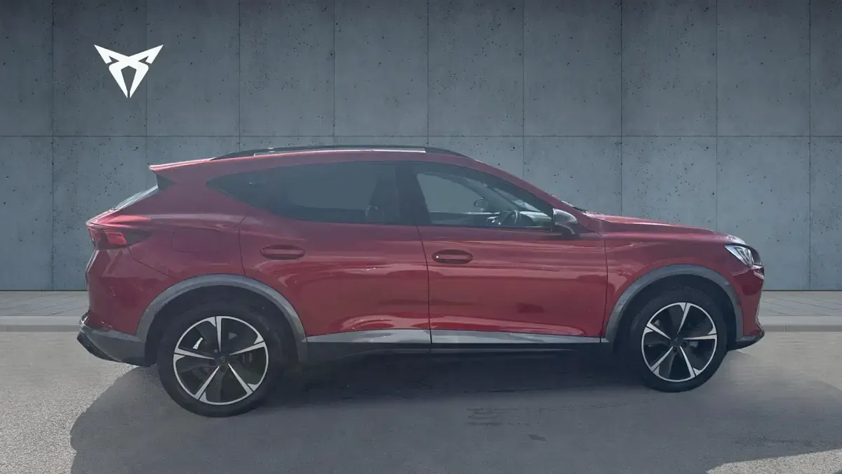 Used Cupra Formentor 204 HP (150 kW) 2024 Red SUV