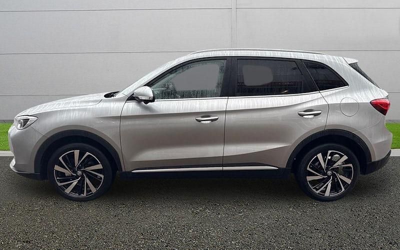 Used MG ZS Trophy 196 HP (144 kW) 2025 SUV