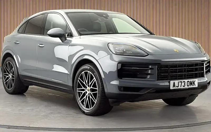 Used Porsche Cayenne 354 HP (260 kW) 2024 SUV