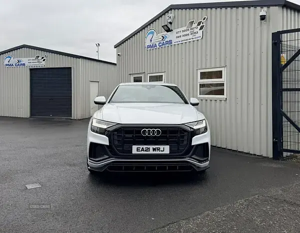 Used Audi Q8 S-Line 286 HP (210 kW) 2021 White SUV