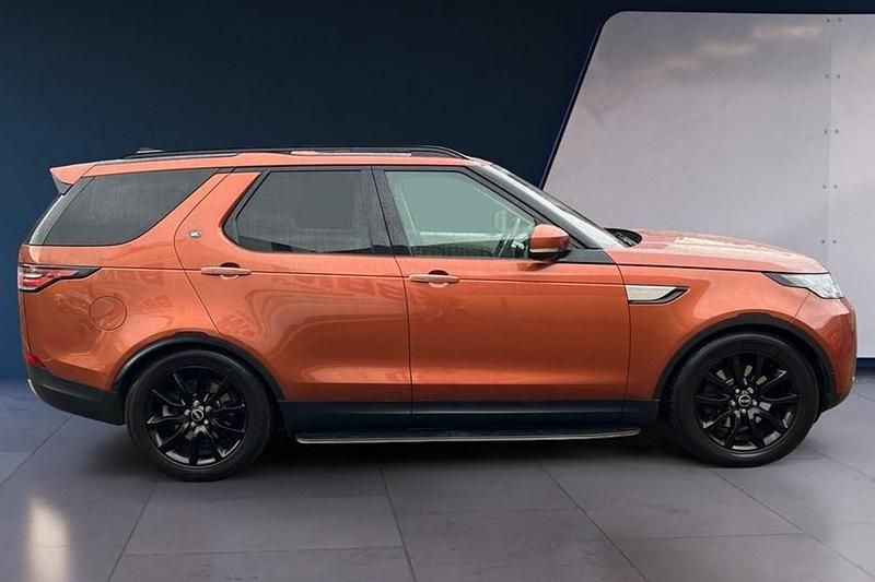 Used 2016 Land Rover Discovery 4 HSE Luxury SUV | £18,995 (A bit pricey) - Image 1/1