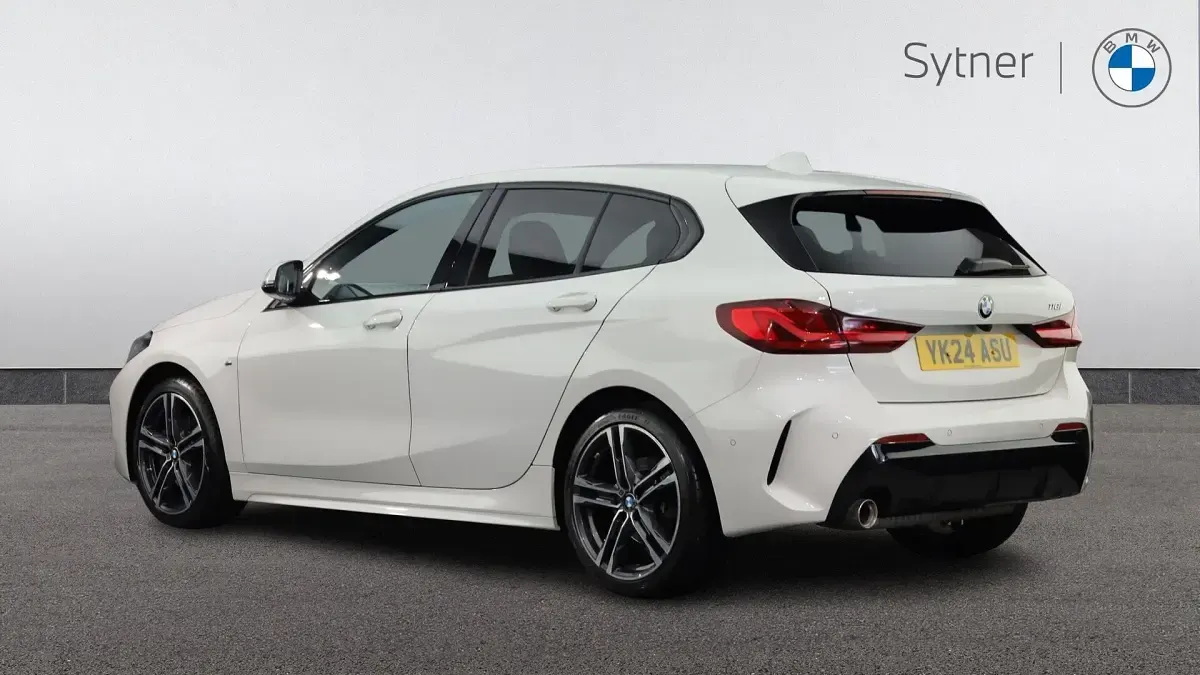 Used BMW 118 M Sport 134 HP (98 kW) 2024 White Hatchback
