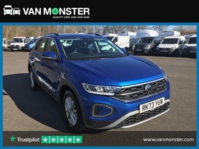 Blue Used 2023 VW T-Roc Life SUV | £17,489 (Good price) - Image 1/4