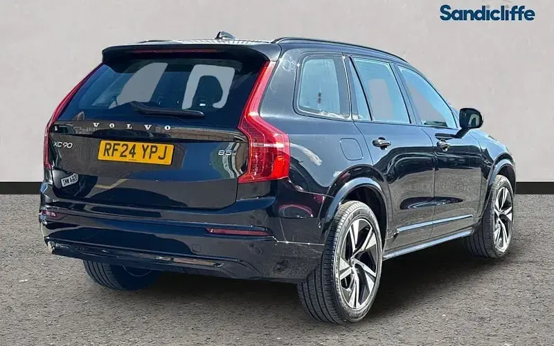 Usado Volvo XC90 Plus 250 HP (183 kW) 2025 Preto SUV