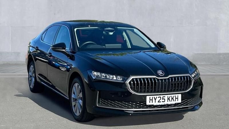 New Skoda Superb SE Technology 150 HP (110 kW) 2025 Midnight black metallic