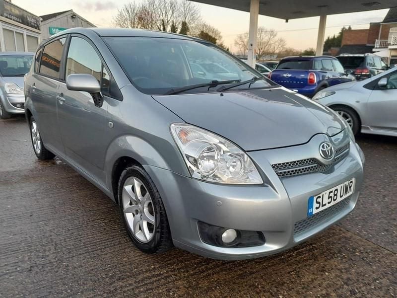 Used Toyota Corolla Verso SR 2008 Silver MPV