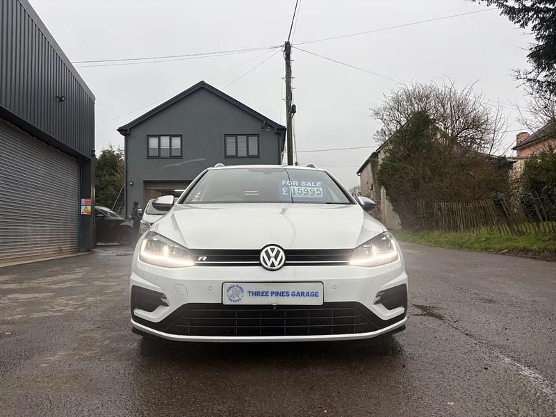 Used VW Golf VII R 310 HP (228 kW) 2018 White Estate