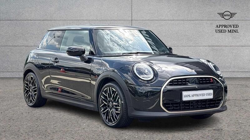 Black Used 2024 Mini Cooper S Hatch Hatchback | £30,990 - Image 1/3