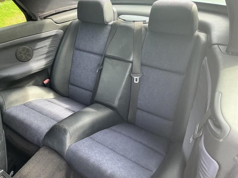 Usado BMW 323 Cabriolet 1999 Plateado Descapotable