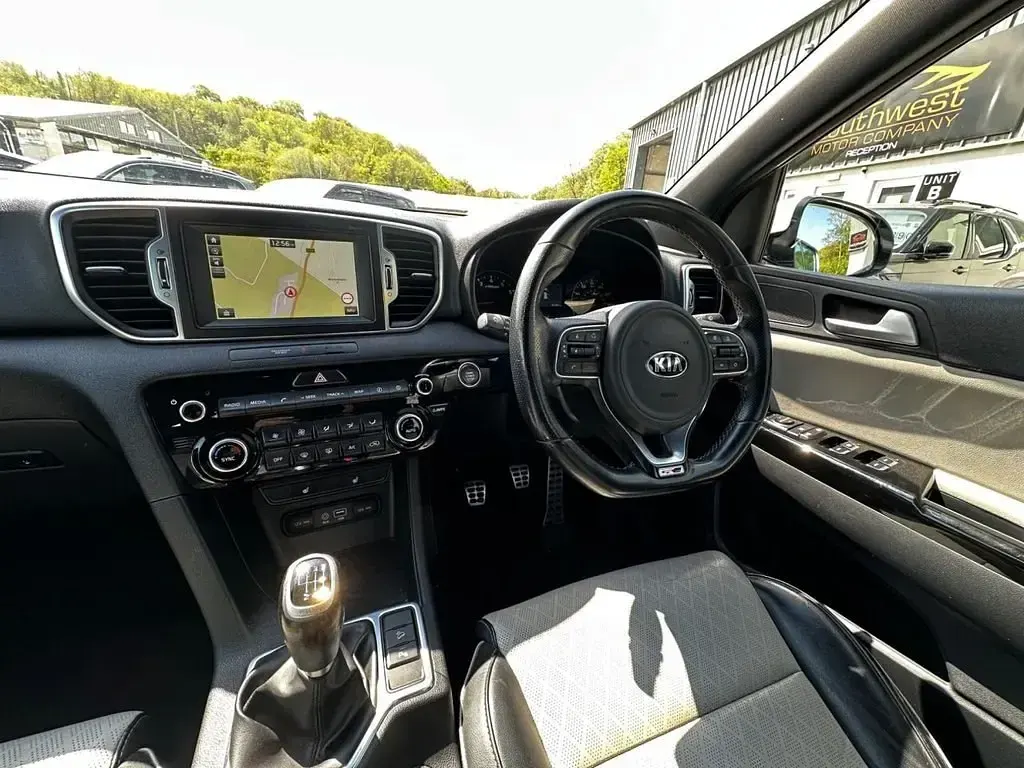 Usado Kia Sportage GT-Line 177 HP (130 kW) 2017 Branco SUV