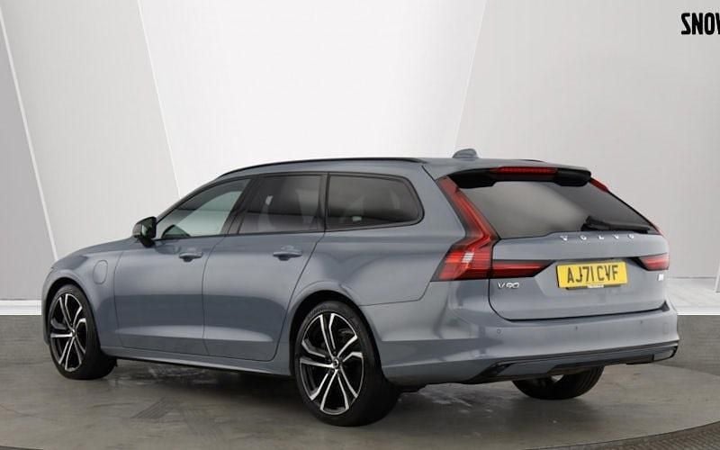 Used Volvo V90 R-Design 350 HP (257 kW) 2021 Thunder grey Estate