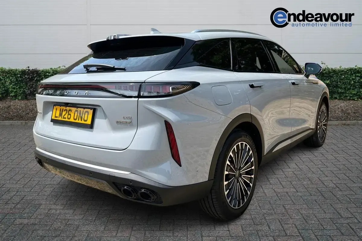 Used Omoda 9 2026 Grey SUV