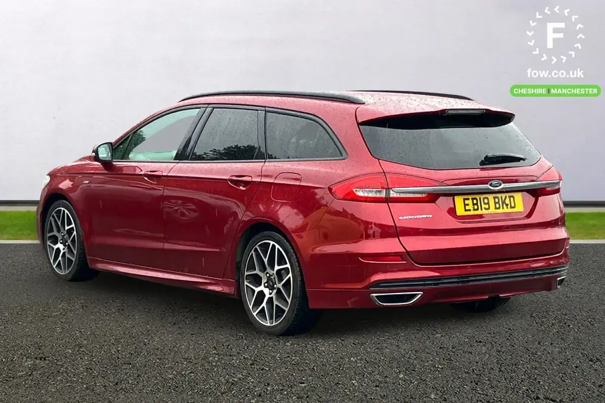Used Ford Mondeo ST-Line 2019 Red Estate