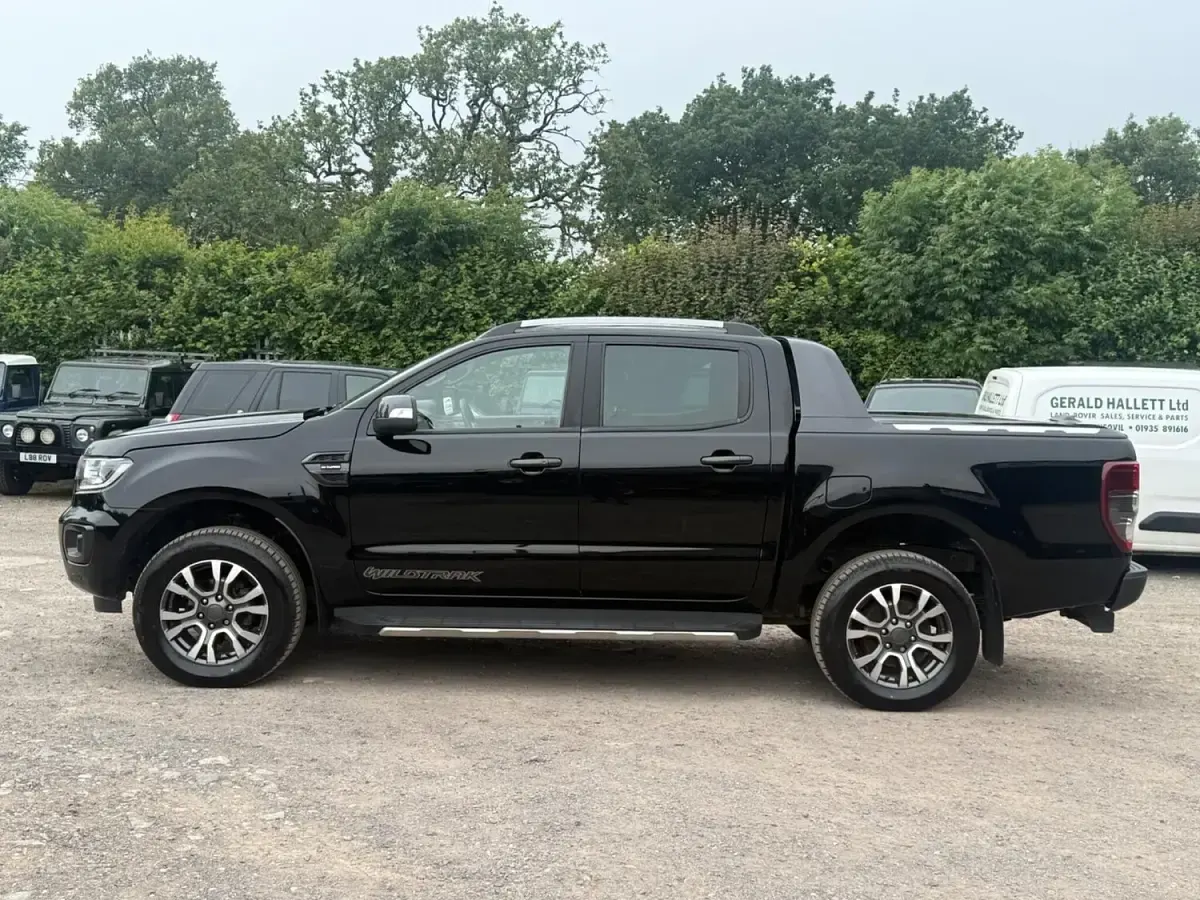 Used Ford Ranger Wildtrack 210 HP (154 kW) 2021 Black Pickup