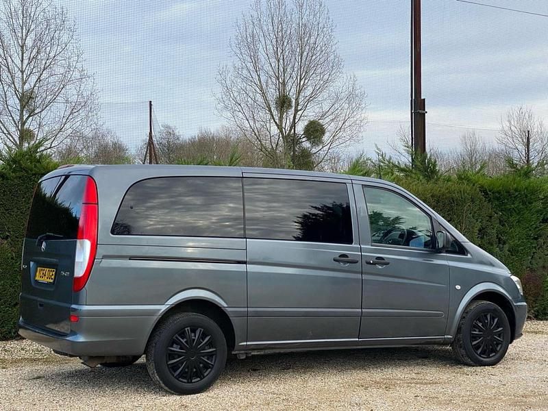Begagnad Mercedes Vito 2015 Grå Van