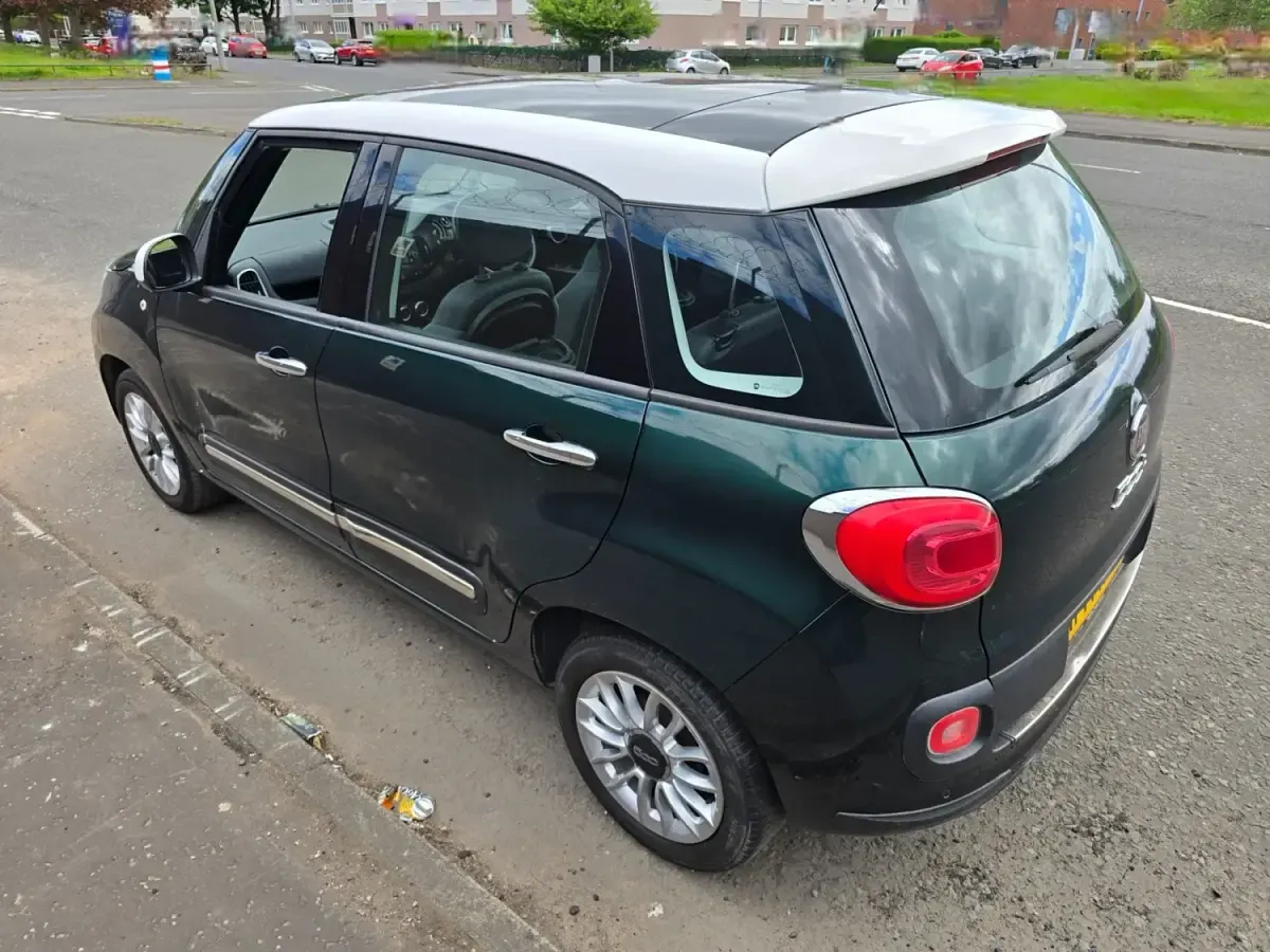 Gebraucht Fiat 500L Lounge 85 PS (62 kW) 2014 Grün Van / Kleinbus