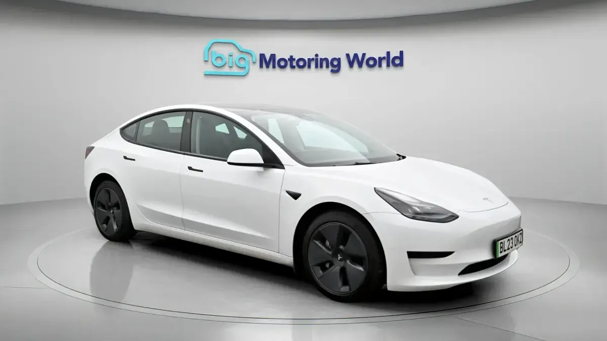 Used Tesla Model 3 RWD 222 kW (302 HP) 2023 Sedan