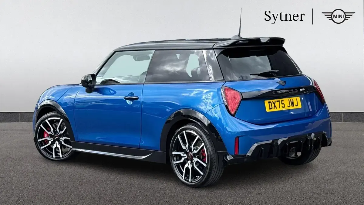 Used Mini John Cooper Works Hatch 228 HP (167 kW) 2025 Blue Hatchback
