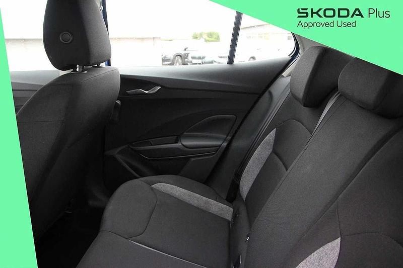 Used Skoda Fabia Comfort 79 HP (58 kW) 2022 Energy blue Hatchback