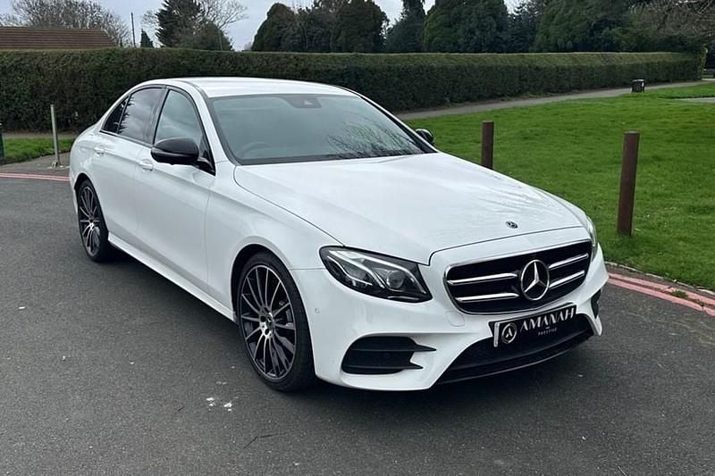 Used Mercedes E220 AMG line 194 HP (142 kW) 2019 White Sedan