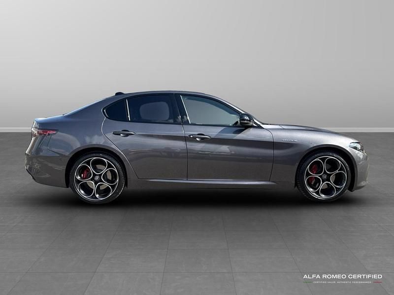 Used Alfa Romeo Giulia Veloce 276 HP (202 kW) 2025 Grey Sedan