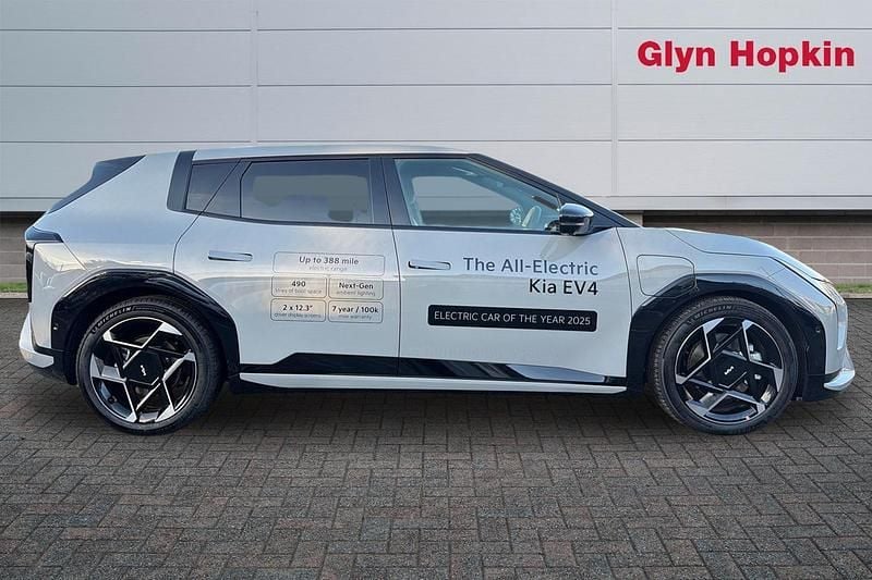 New Kia EV4 GT-Line S 150 kW (204 HP) 2025 Grey Hatchback
