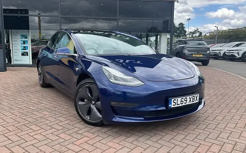 Used Tesla Model 3 Long Range AWD 258 kW (351 HP) 2023 Sedan