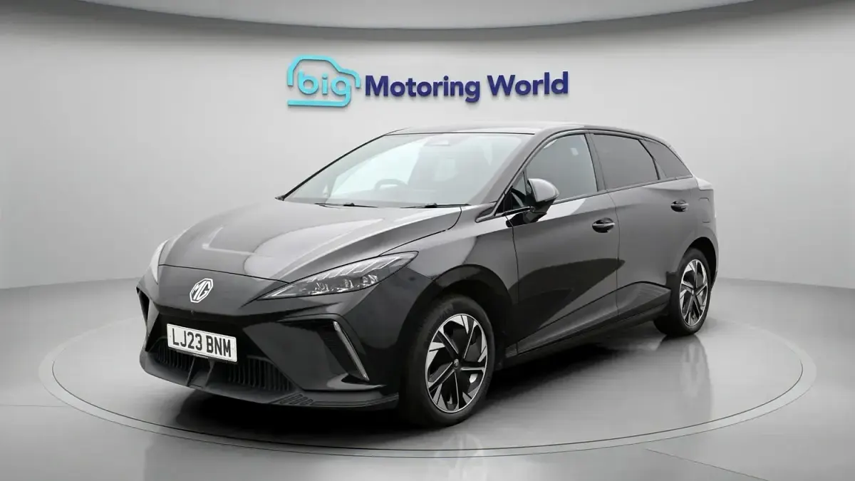 Used MG MG4 EV Trophy 319 kW (435 HP) 2023 Black Hatchback
