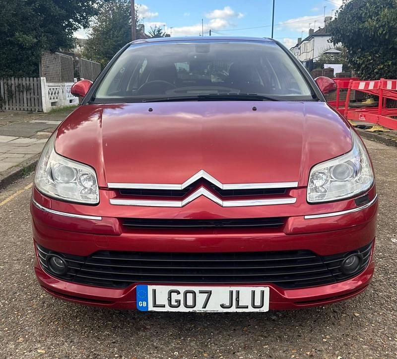 Usado Citroën C4 Exclusive 140 HP (102 kW) 2007 Vermelho Citadino