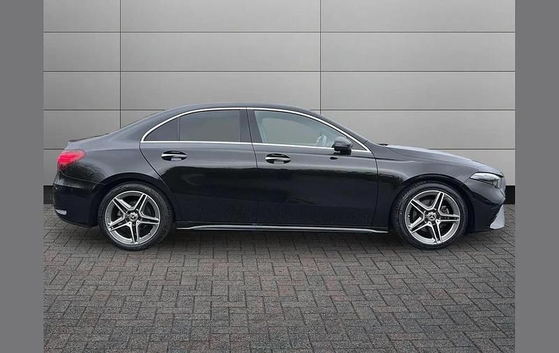 Used Mercedes A180 Executive 134 HP (98 kW) 2023 Black Sedan