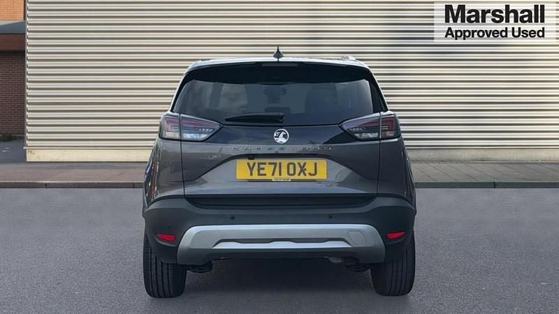 Second-hand Vauxhall Crossland Ultimate 130 CP (95 kW) 2021 Gri SUV