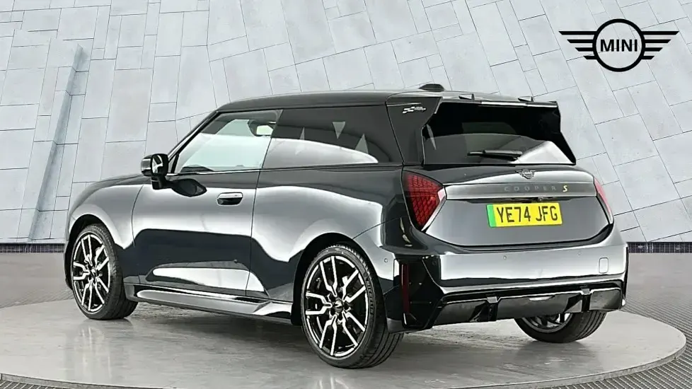 Used Mini Cooper SE Hatch 158 kW (215 HP) 2024 Grey Hatchback