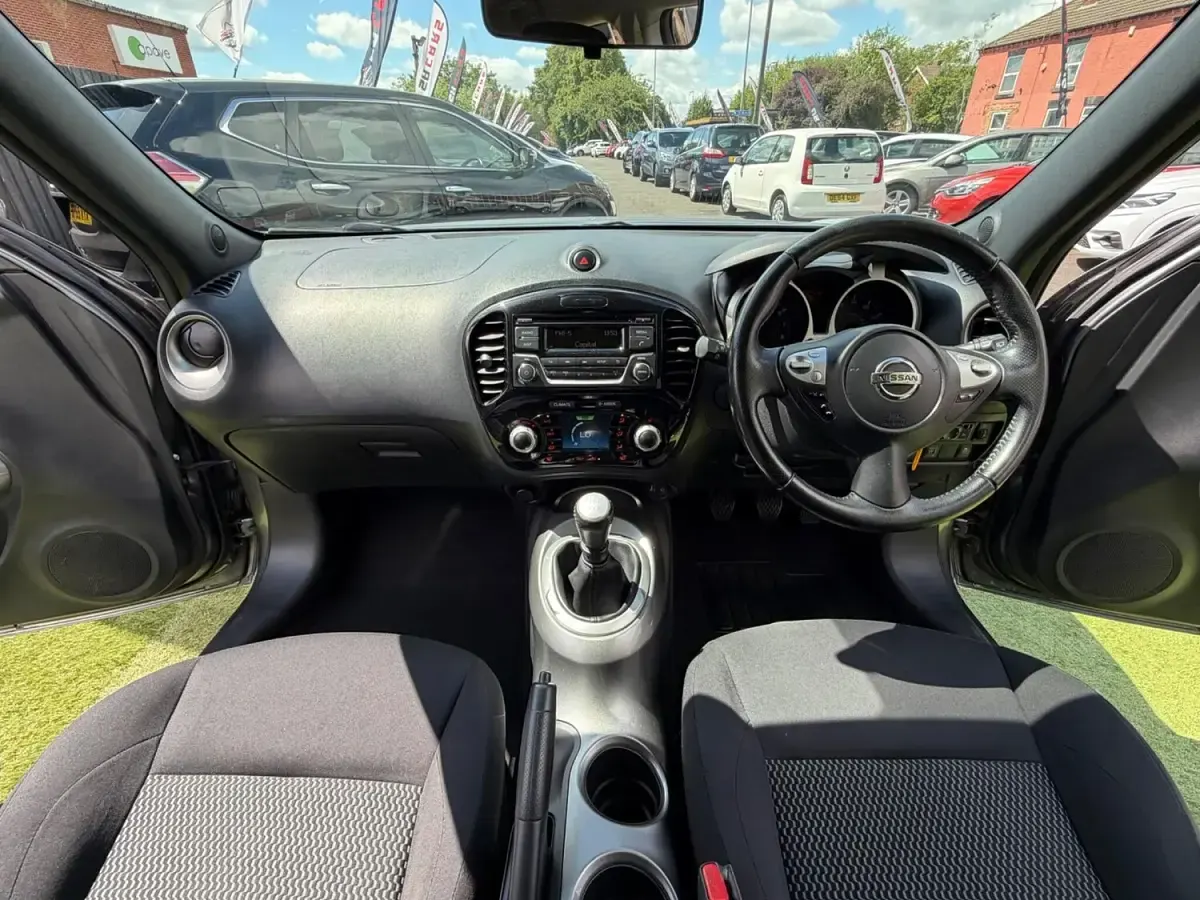Used Nissan Juke Acenta 115 HP (84 kW) 2015 Grey SUV