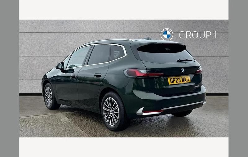 Used BMW 220 Luxury Line 154 HP (113 kW) 2023 Green Estate