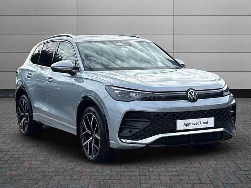 New 2025 VW Tiguan SUV | £37,998 (Expensive) - Image 1/4
