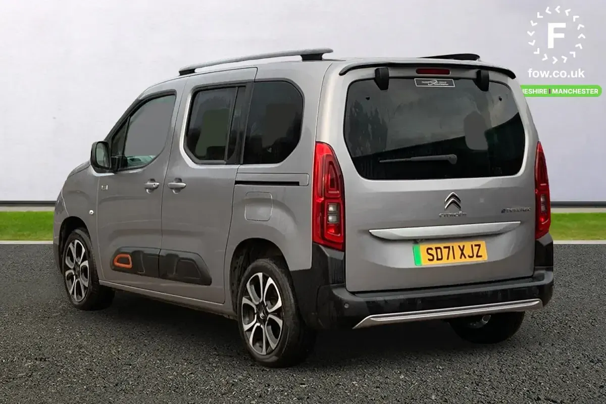 Used Citroën e-Berlingo XTR 100 kW (136 HP) 2021 Grey MPV