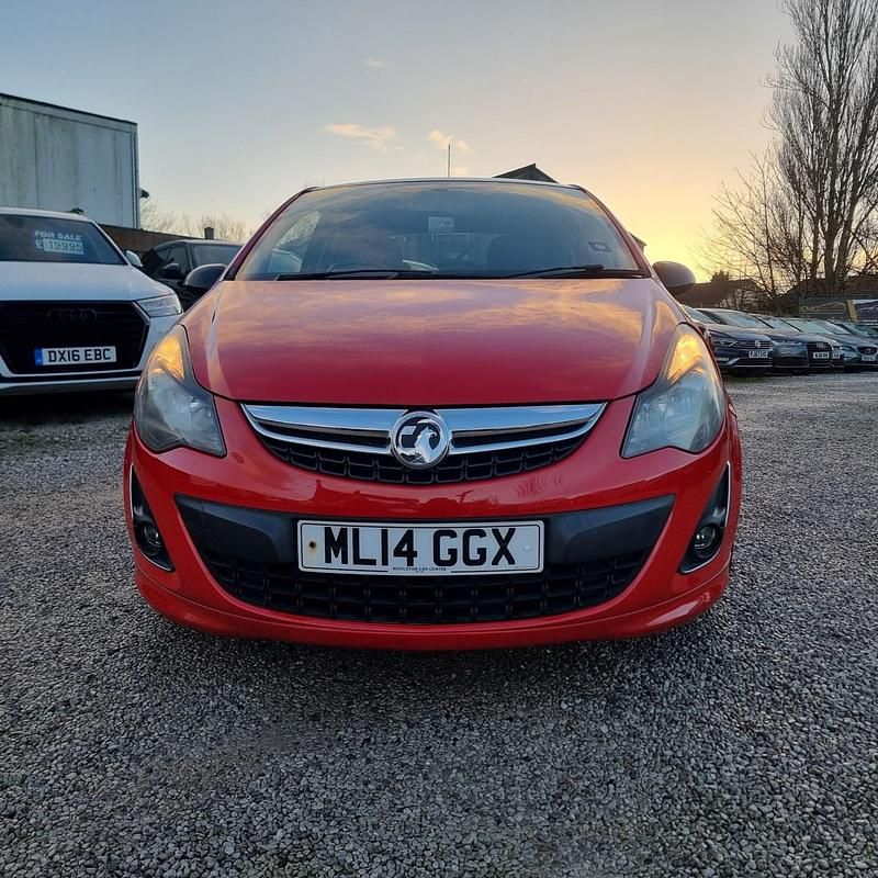 Second-hand Vauxhall Corsa Edition 2014 Roșu Hatchback