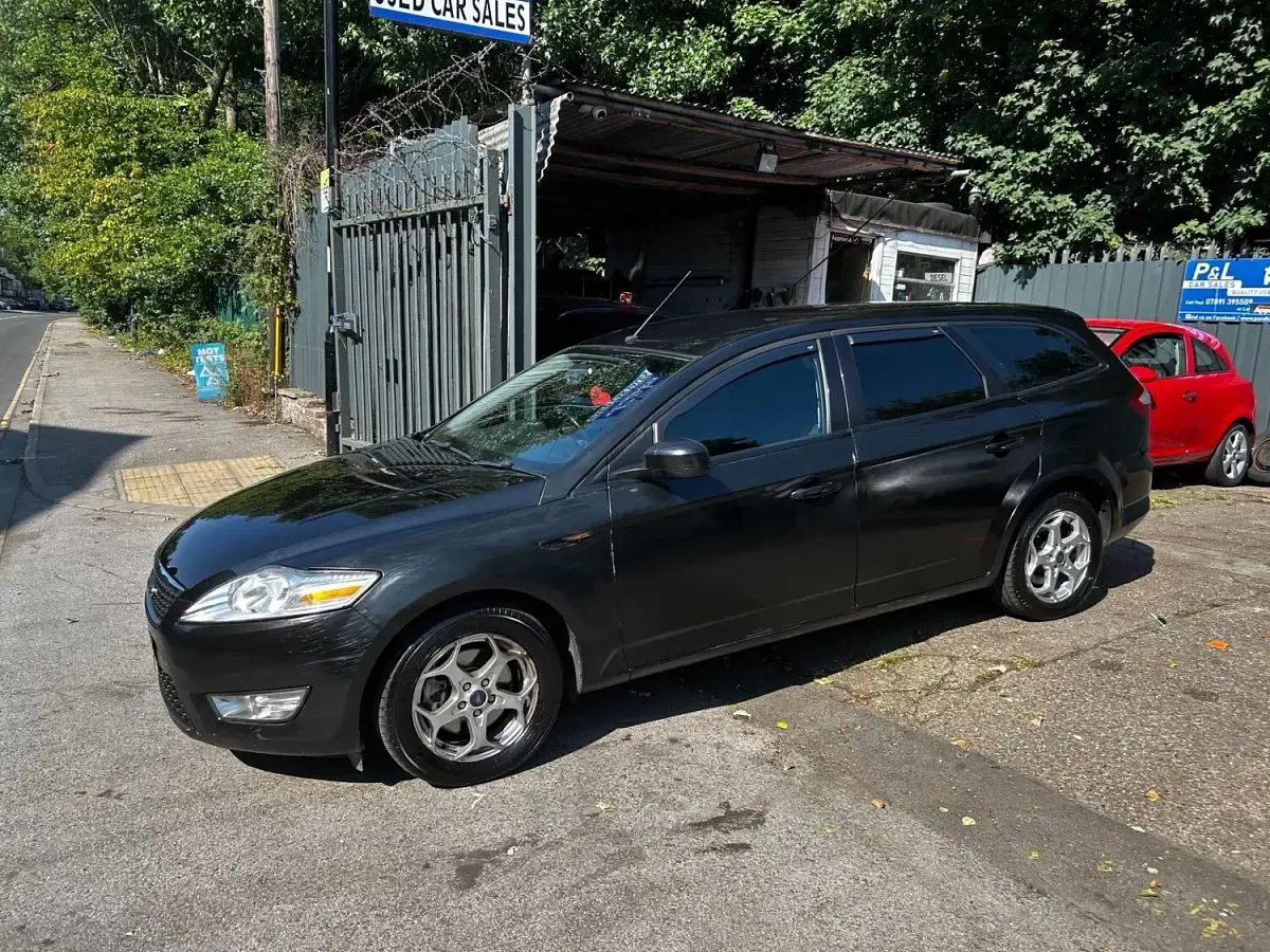Used Ford Mondeo Zetec 123 HP (90 kW) 2009 Black Estate