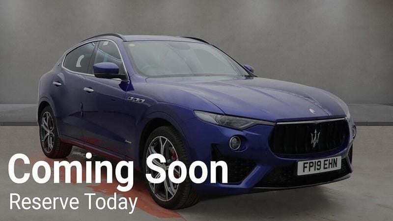 Used Maserati GranSport 350 HP (257 kW) 2019 Blue Estate