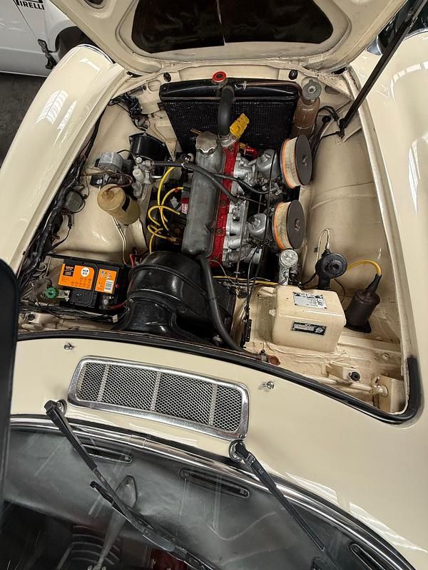 Usado Volvo P1800 1966 Branco Coupé