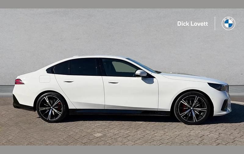 Used BMW 520 M Sport 205 HP (150 kW) 2025 White Sedan