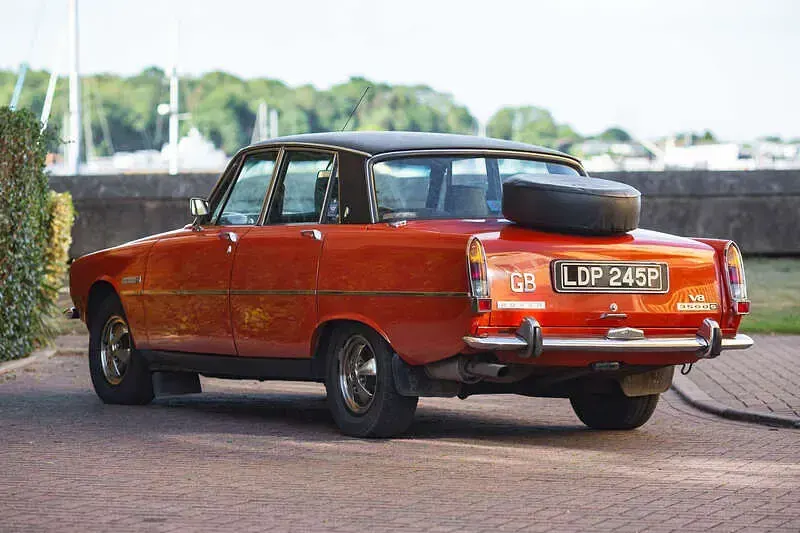 Used Rover P6 161 HP (118 kW) 1976 Orange