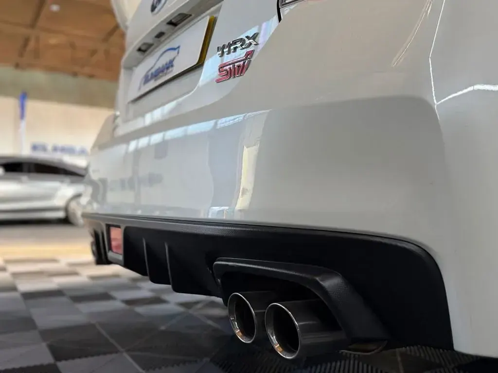 Used Subaru WRX STI 300 HP (220 kW) 2014 White Sedan